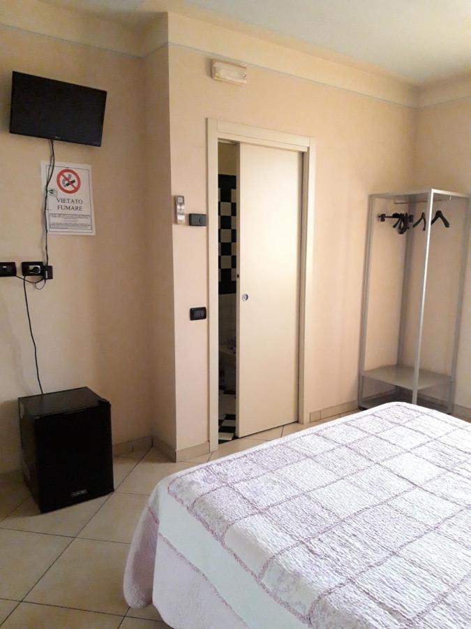 Affittacamere Cigole Exterior foto